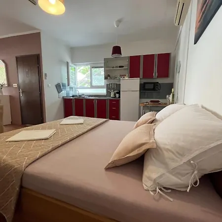 Nika Apartamento *
