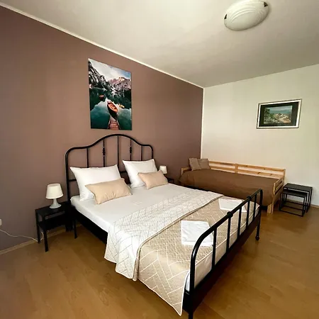Apartments Nika *