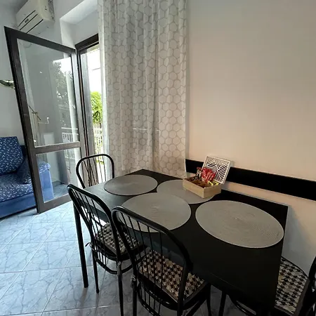 Apartments Nika * Vodice