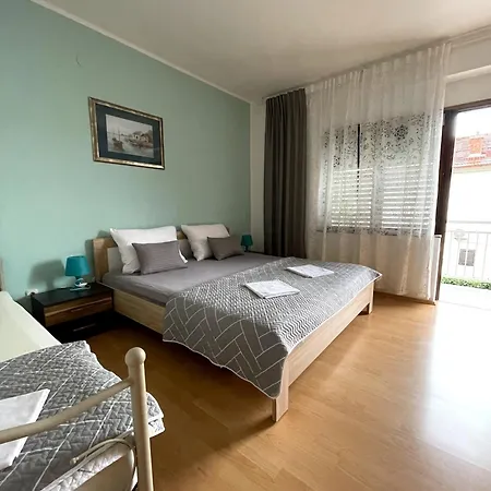Apartment Apartments Nika *
