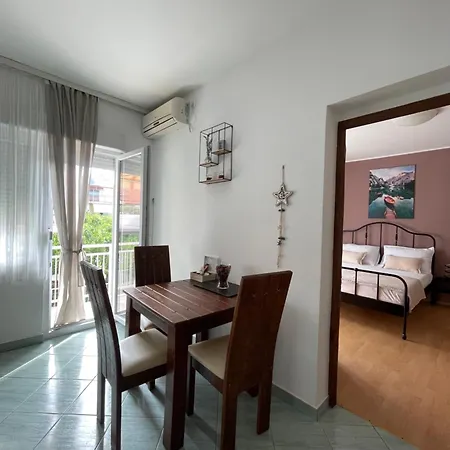 Nika Apartamento