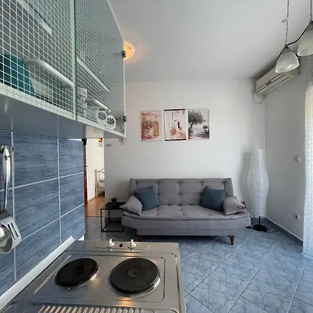 Apartments Nika *